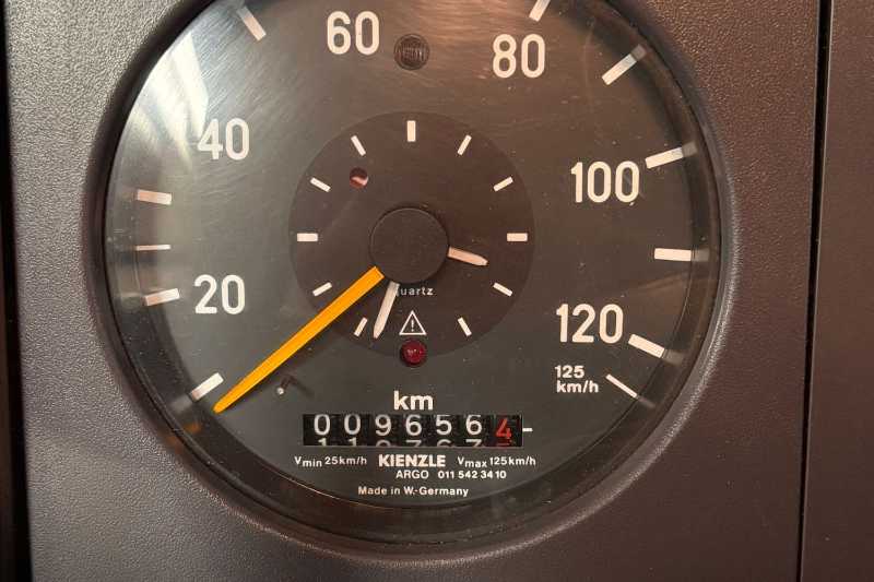 OmecoHub - Immagine MERCEDES 1124